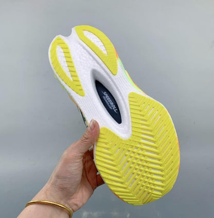 Saucony Endorphin Pro 4 Series Low-Top Cushioned Running Shoes