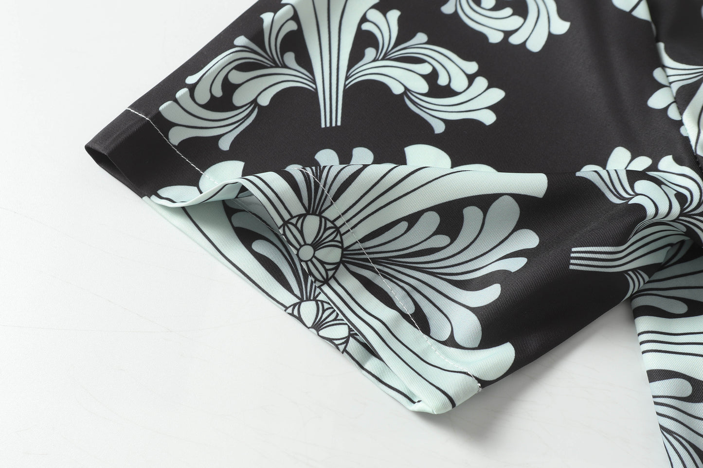 Chrome Hearts 2025Quick-drying short-sleeved shirts are super popular 2286