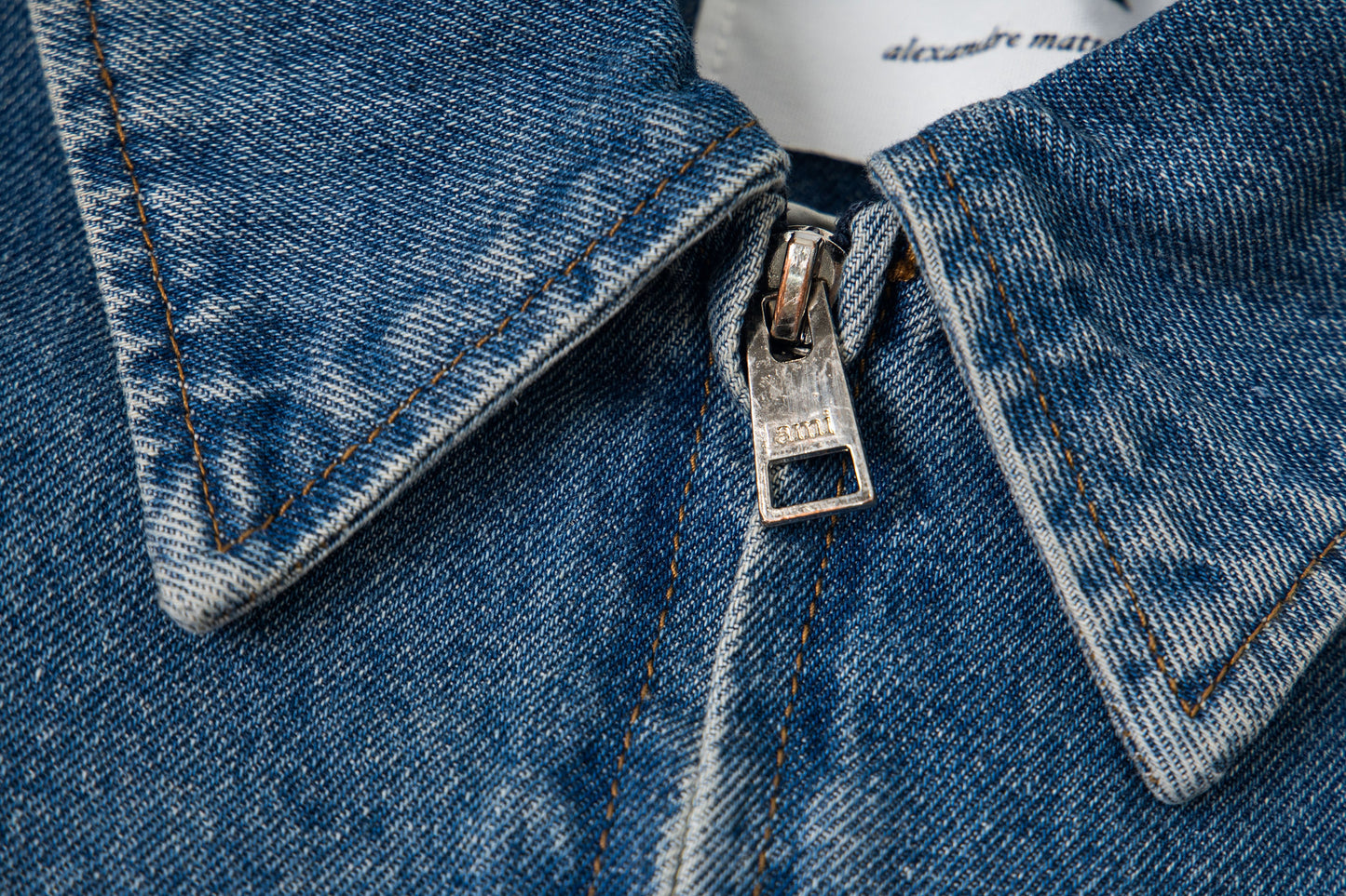 Ami Heart Logo Embroidered Denim Shirt 853