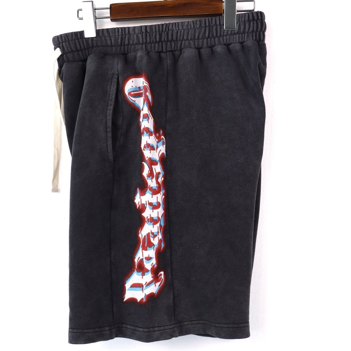 GALLERY DEPT NEW Shorts 8770