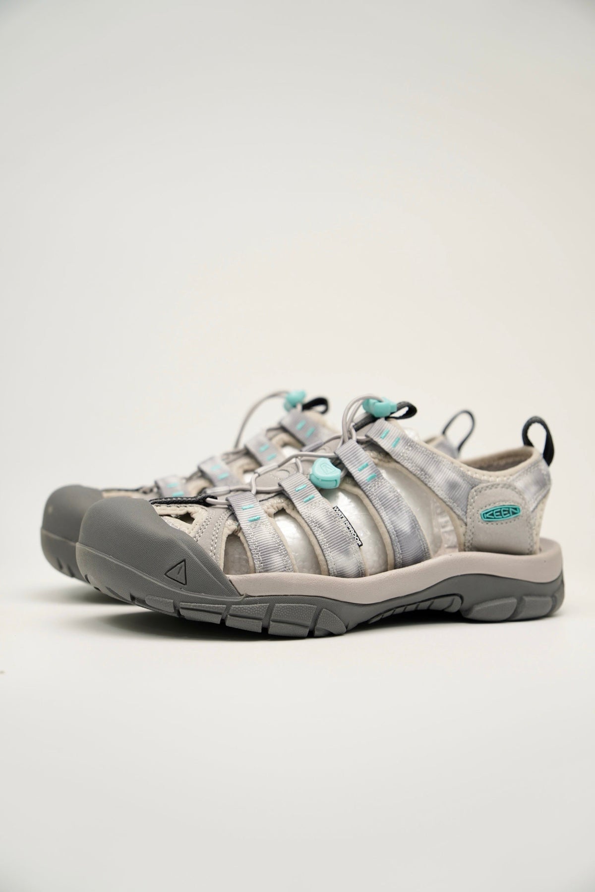 Keen Astoria West Comfortable and Versatile Water Shoes