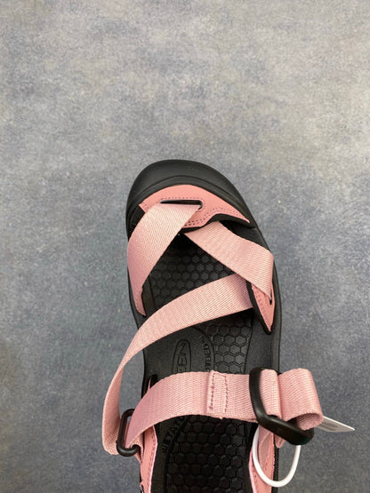 Keen Astoria West Comfortable and Versatile Water Shoes