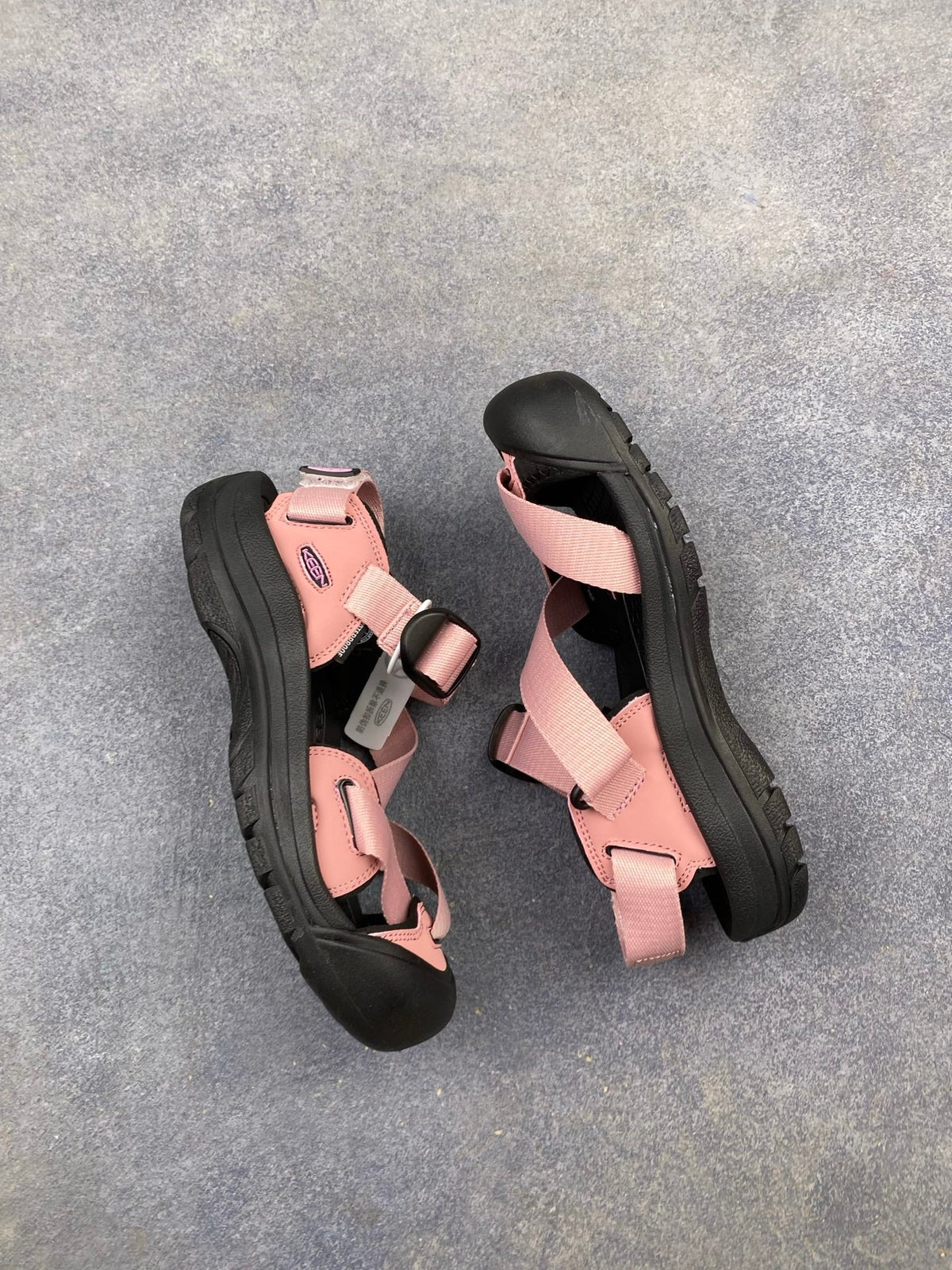 Keen Astoria West Comfortable and Versatile Water Shoes