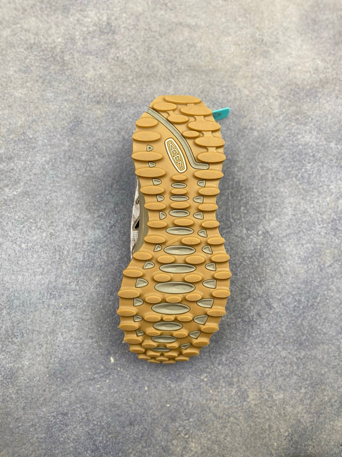 KEEN ZIONIC ADV Outdoor Casual Water Shoes – Non-slip, Breathable, and Durable