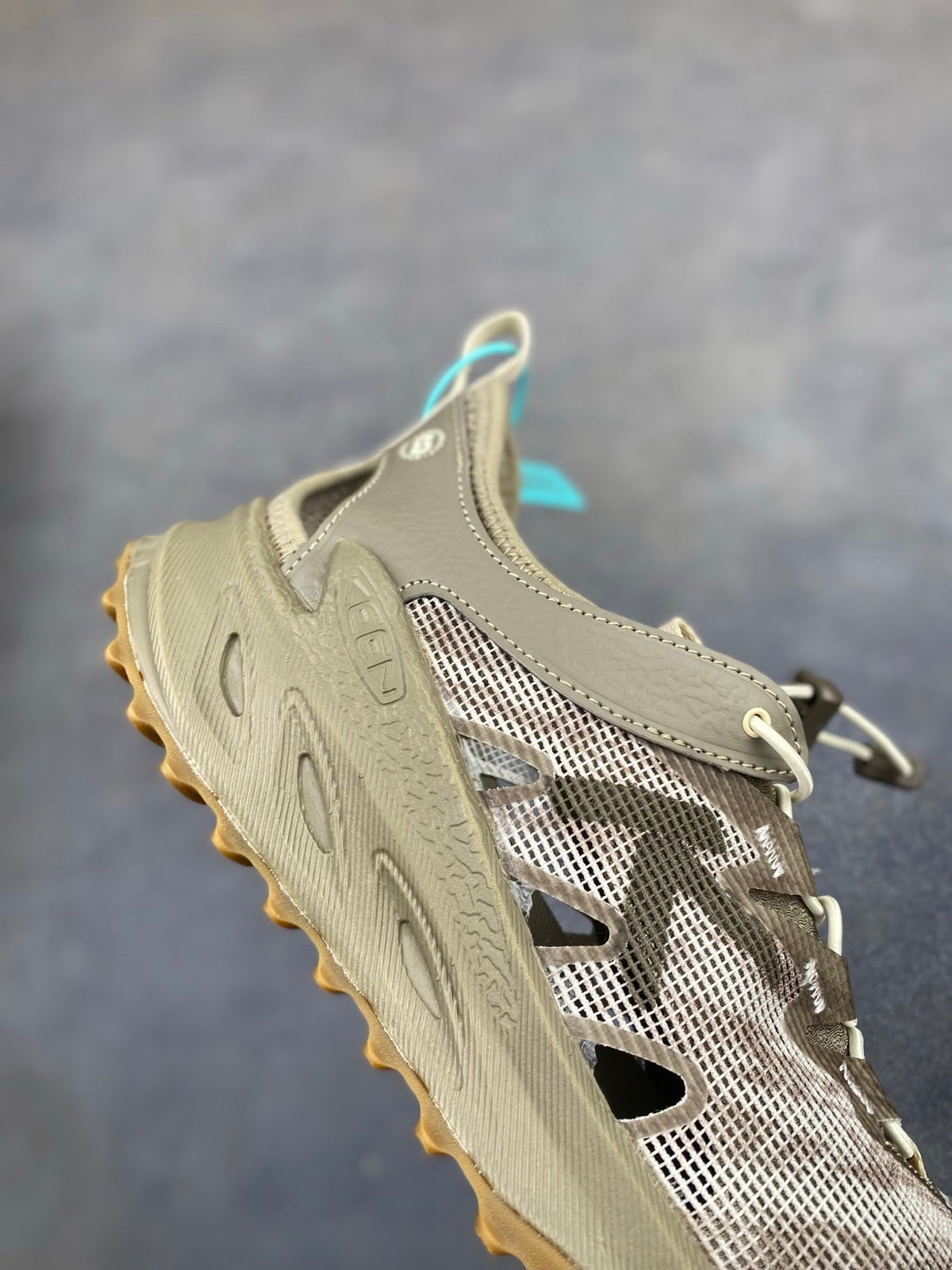 KEEN ZIONIC ADV Outdoor Casual Water Shoes – Non-slip, Breathable, and Durable
