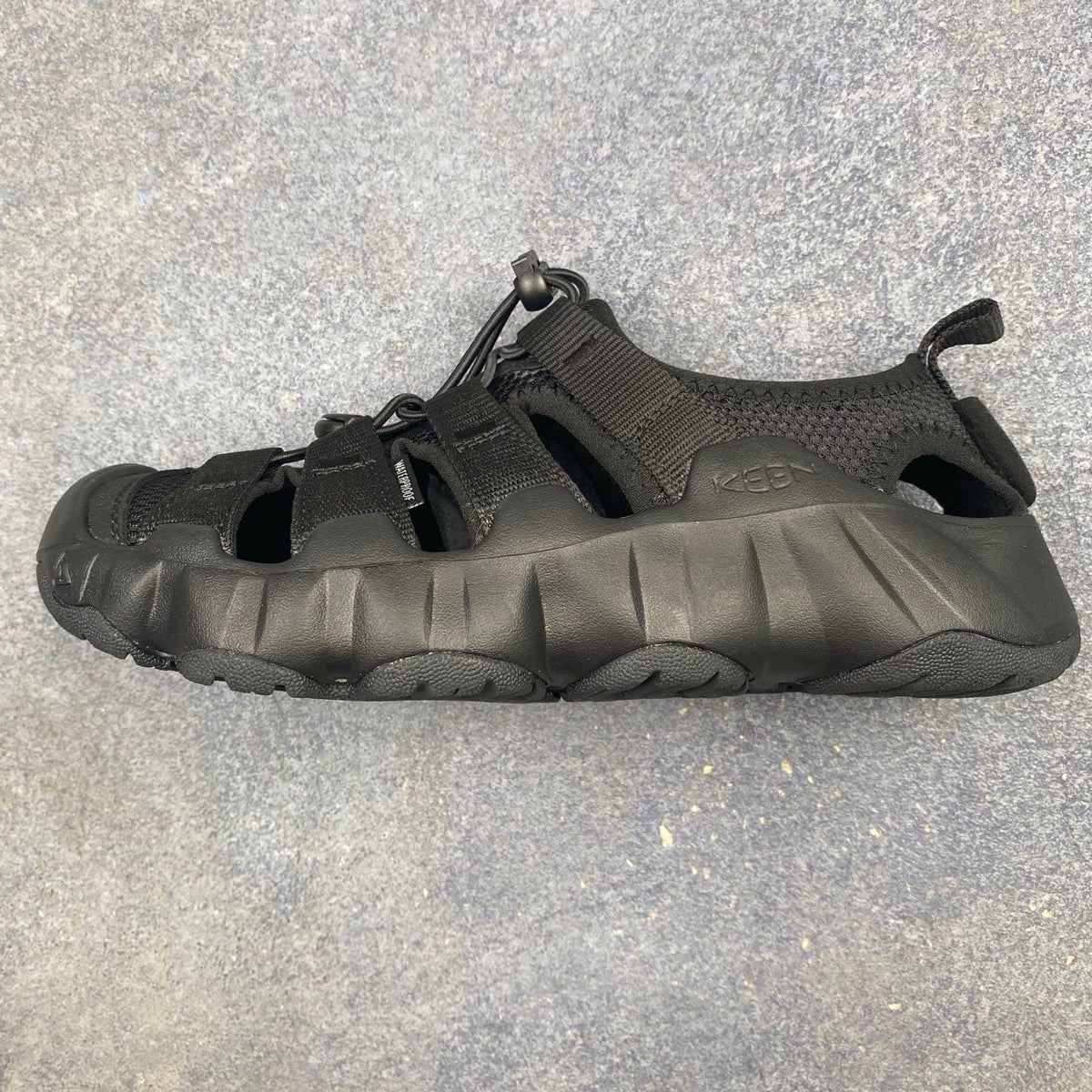 KEEN Water Shoes  Clogs  Slip-on Sandals