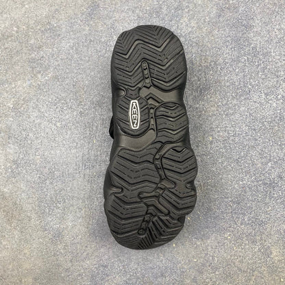 KEEN Water Shoes  Clogs  Slip-on Sandals