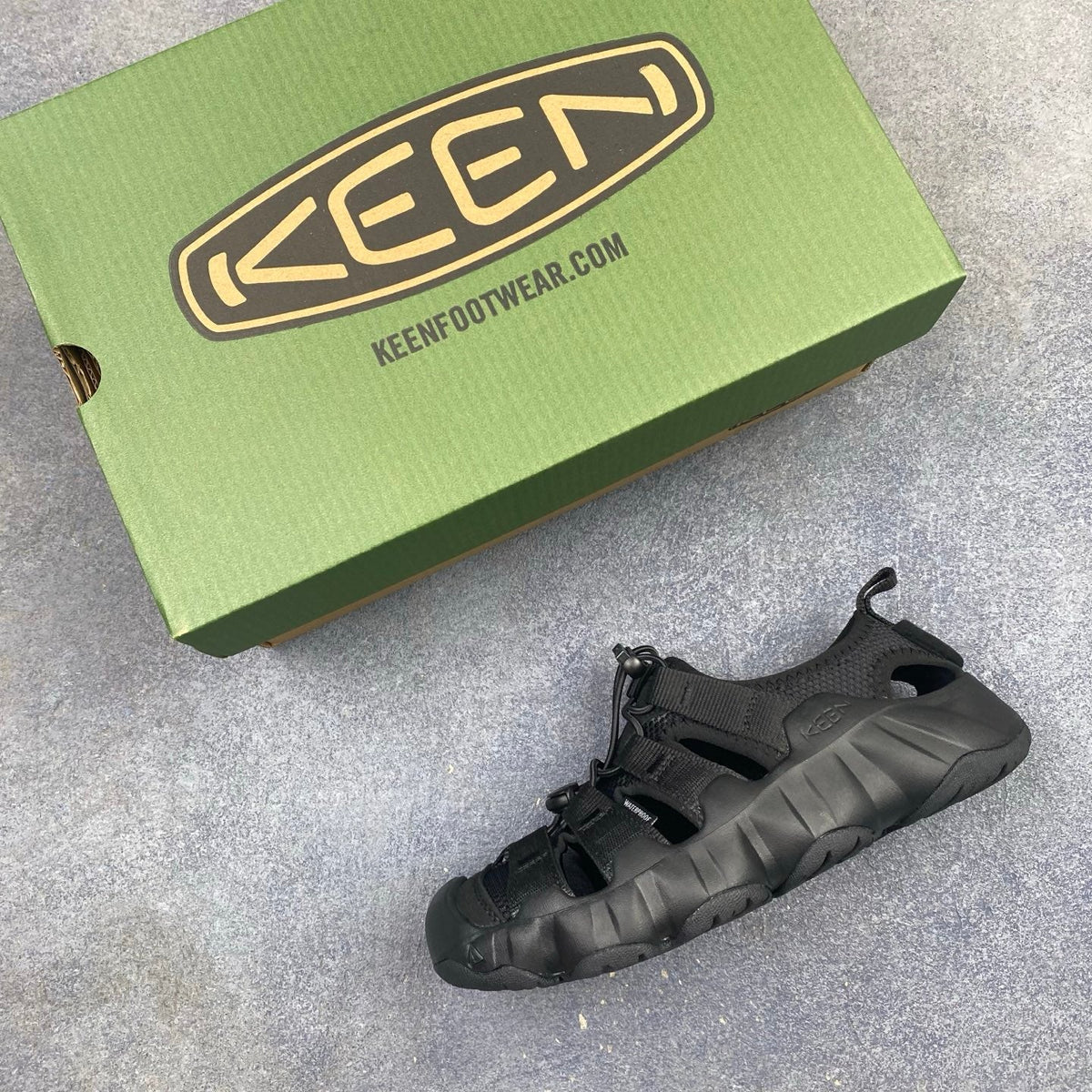 KEEN Water Shoes  Clogs  Slip-on Sandals